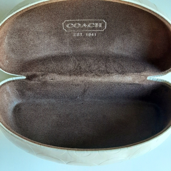 COACH SUNGLASSES - Picture 11 of 12